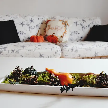 Les Oiseaux_a Avec Piscine Chauffee Holiday home Louvemont